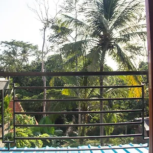 Apartment Ratna 4